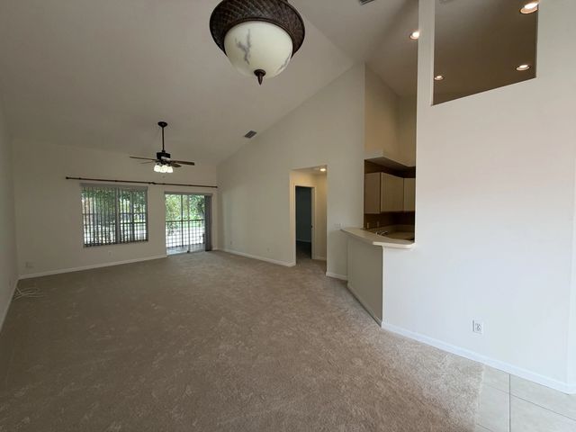 2 of 14 - 302 Muirfield Court, Jupiter, FL