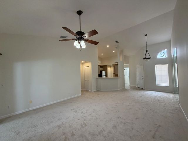 3 of 14 - 302 Muirfield Court, Jupiter, FL