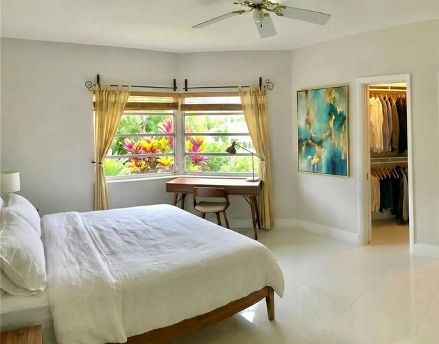 4 of 12 - 9271 W Bay Harbor Drive #11, Bay Harbor Islands, FL