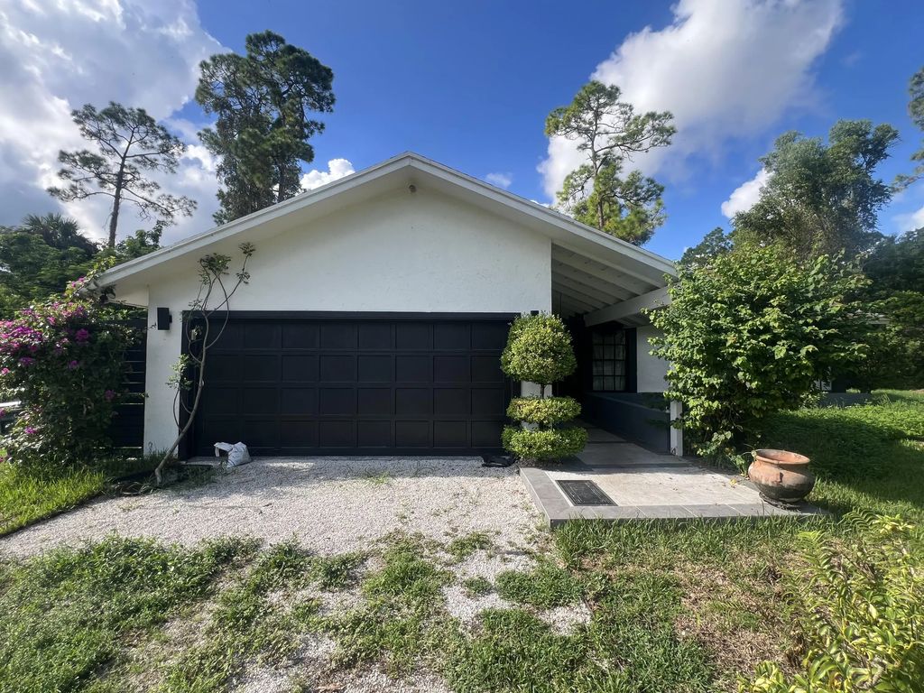16744 E Brighton Drive E, The Acreage