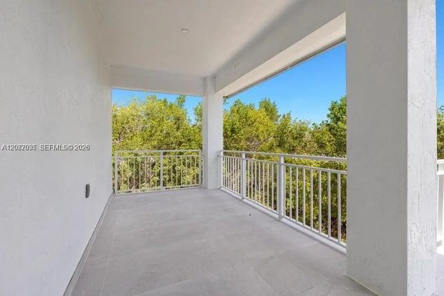5 of 16 - 31441 Avenue F, Big Pine Key, FL