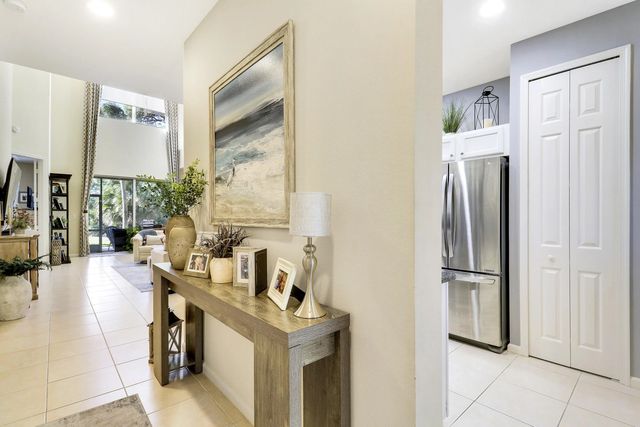 5 of 61 - 7024 Torrey Pines Circle, Port St. Lucie, FL