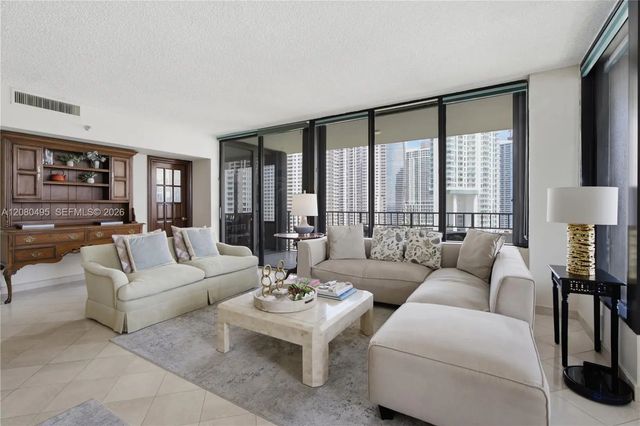 4 of 21 - 520 Brickell Key Drive #a1616, Miami, FL