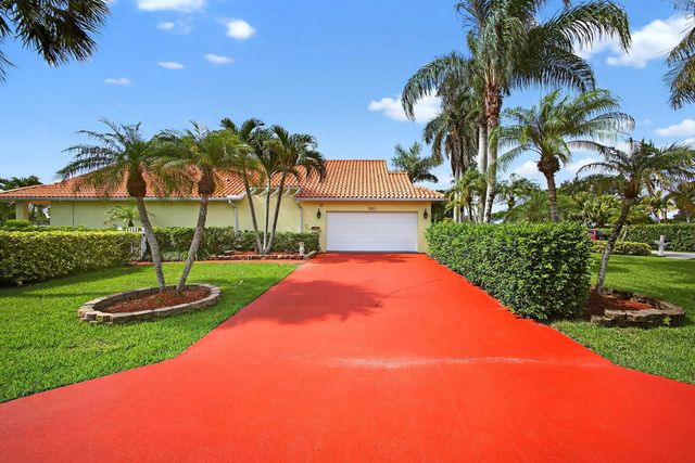 5 of 65 - 1052 W Shore Drive, West Palm Beach, FL