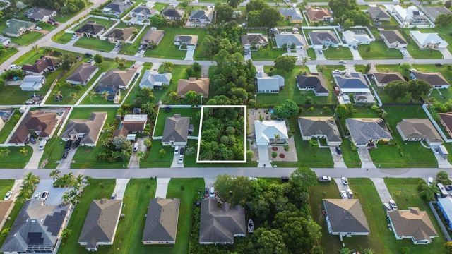 3 of 7 - 3741 Sw Swope Street, Port St. Lucie, FL