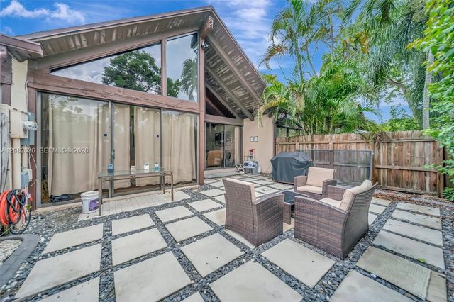 3 of 34 - 405 N University Drive #3-12, Plantation, FL