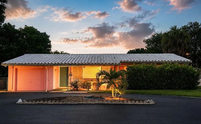 5 of 65 - 2355 Ne 4th Street, Pompano Beach, FL