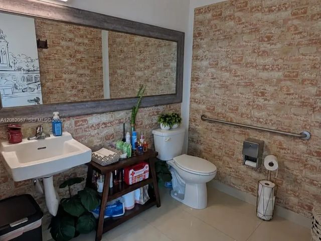 5 of 7 - 2201 Sw 101st Avenue #4-209, Miramar, FL