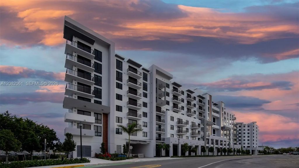 19401 W Dixie Highway #313, Miami