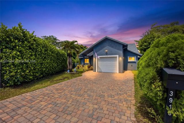 2 of 50 - 3913 Nw 72nd Lane, Coral Springs, FL