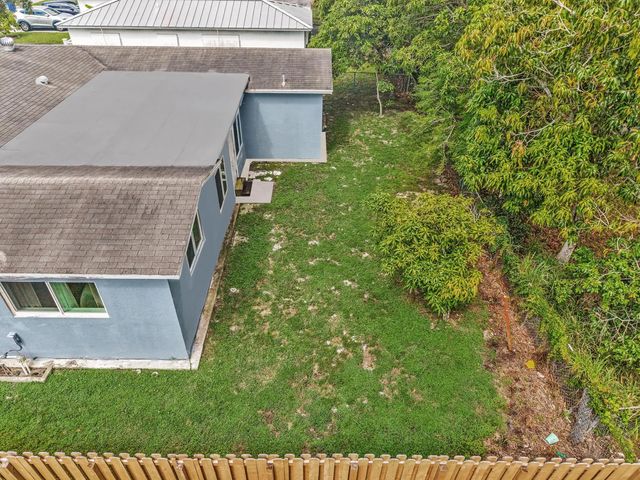 2 of 46 - 5260 Sw 6th Place, Margate, FL