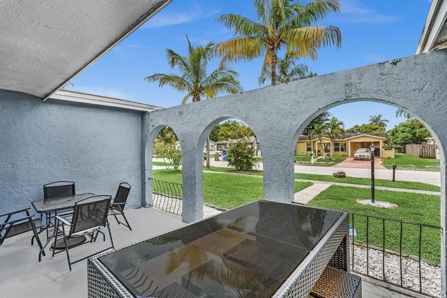 5 of 46 - 5260 Sw 6th Place, Margate, FL