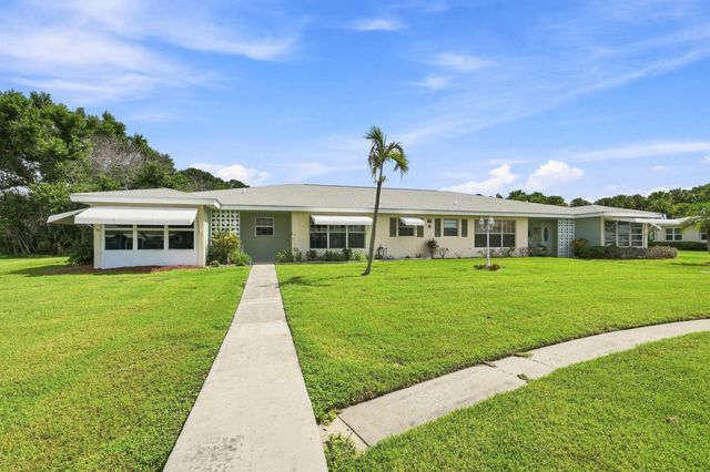 2 of 23 - 912 Savannas Point Drive #apt B, Fort Pierce, FL