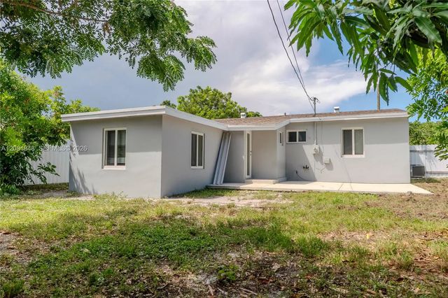5 of 36 - 726 56th Street, West Palm Beach, FL