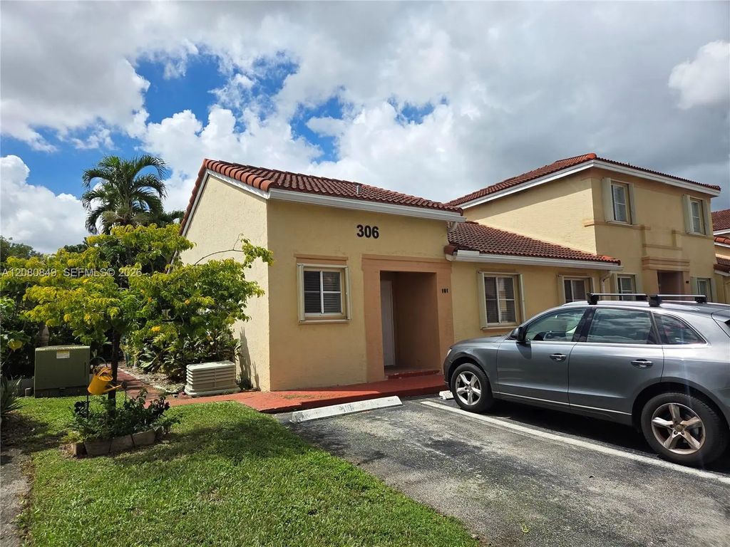 306 Nw 114th Avenue #3-101, Sweetwater