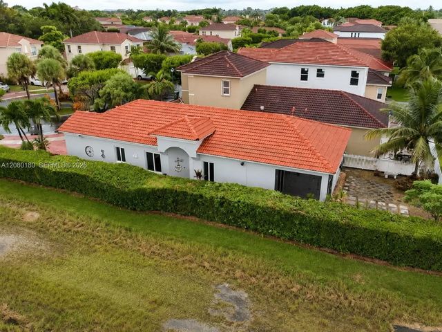 4 of 39 - 3745 Ne 23rd Court, Homestead, FL