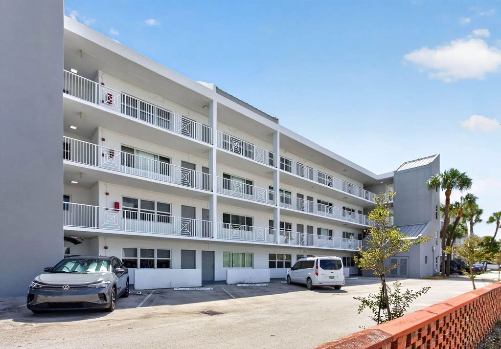 2840 Ne 14th Street Causeway #109, Pompano Beach