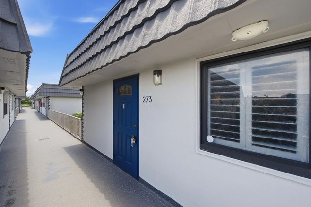 4 of 32 - 273 Saxony F, Delray Beach, FL