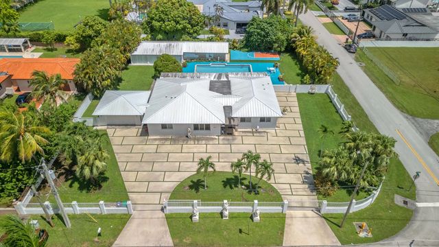 4 of 52 - 2951 Sw 139th Avenue, Miami, FL