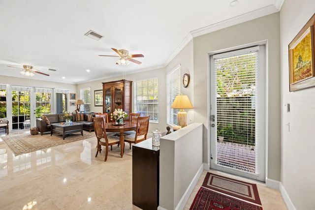 703 Sw 16th Court #703, Fort Lauderdale
