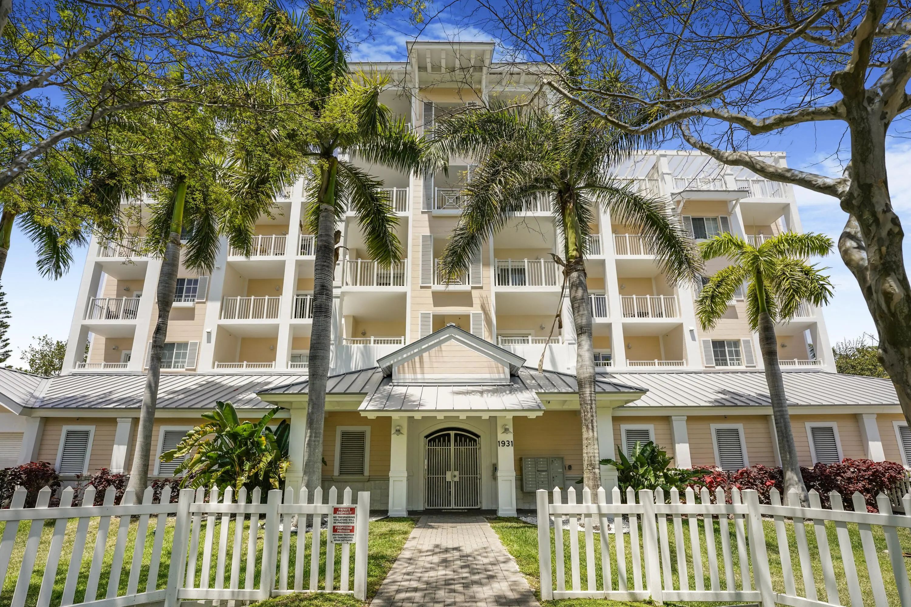 1931 Ne 2nd Street #301, Deerfield Beach