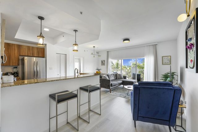 5 of 22 - 1931 Ne 2nd Street #301, Deerfield Beach, FL