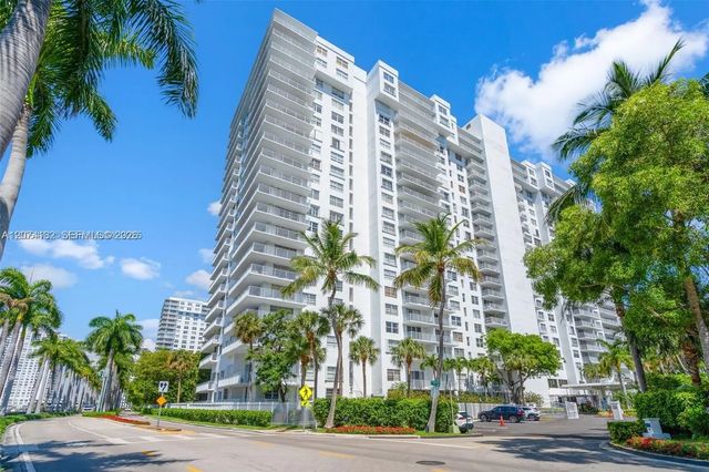 3 of 15 - 2801 Ne 183rd Street #1616w, Aventura, FL