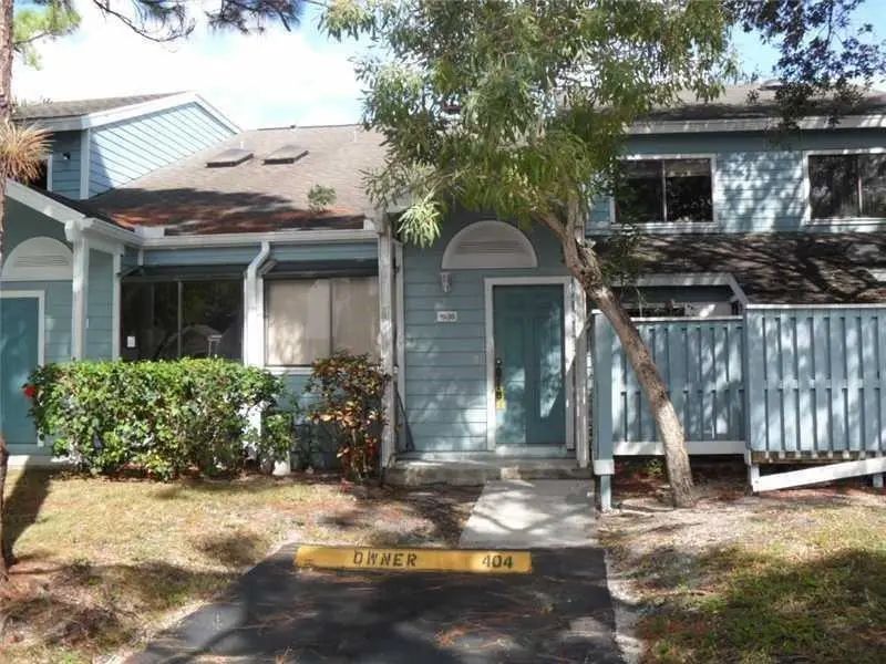 1938 Players Place #1938, North Lauderdale