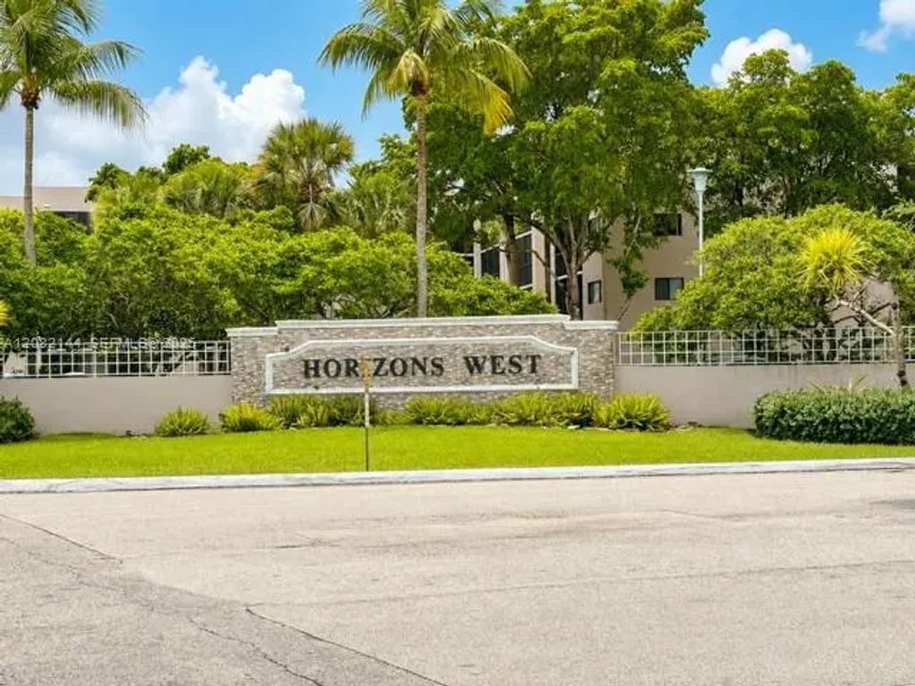 8600 Sw 133rd Ave Road #305, Miami