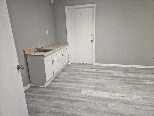 4 of 11 - 1805 S 25th Street #suite 2, Fort Pierce, FL