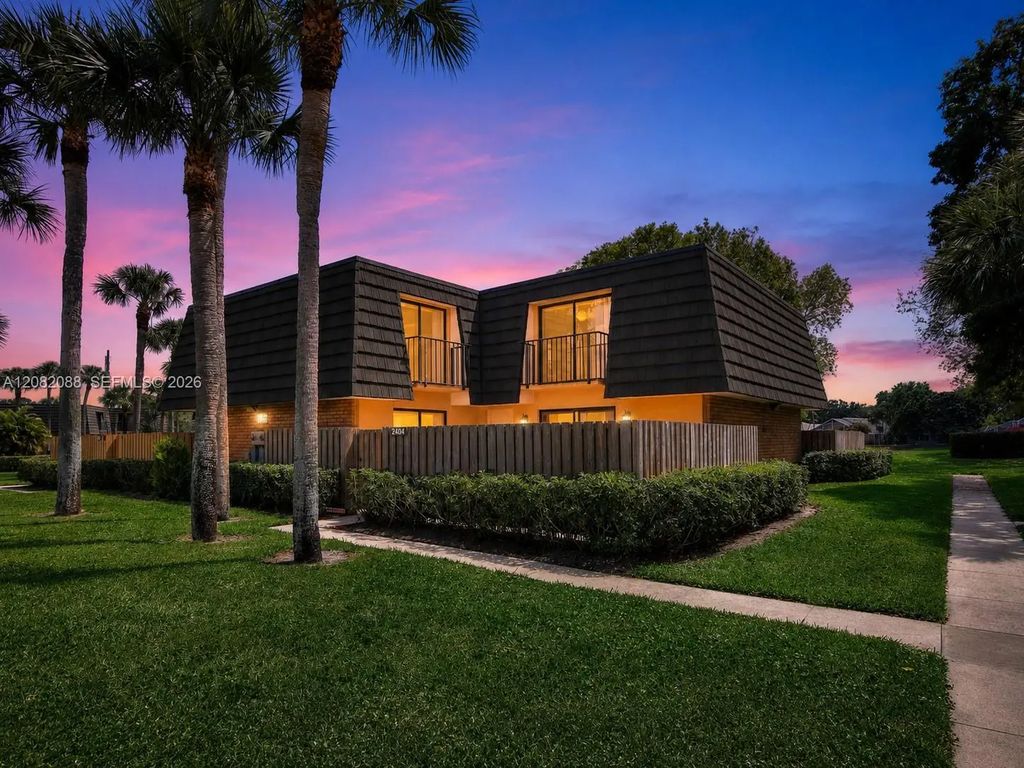 2404 24th Way, West Palm Beach