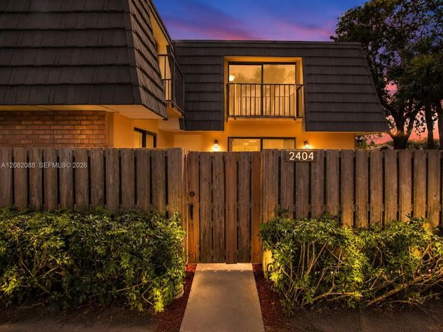 3 of 45 - 2404 24th Way, West Palm Beach, FL