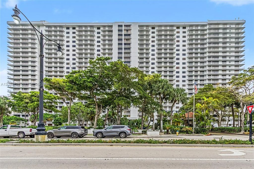 210 174th Street #816, Sunny Isles Beach