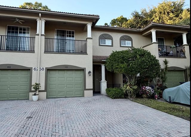 6268 S Military Trail #103, Lake Worth
