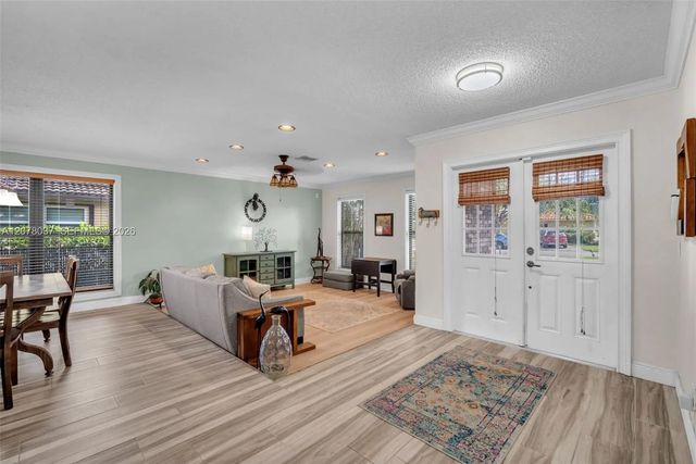 5 of 36 - 2426 Nw 118th Terrace, Coral Springs, FL