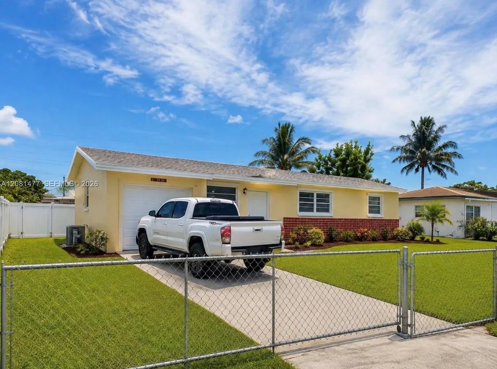 22295 Sw 109th Court, Miami