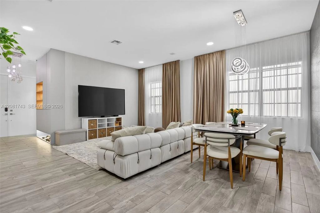 11174 Nw 72nd Place, Parkland