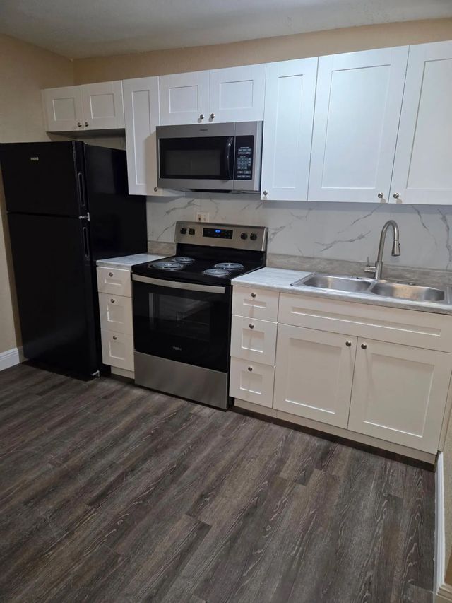 4 of 17 - 248 Sw 7th Court, Deerfield Beach, FL