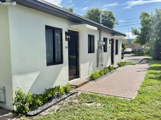 2 of 14 - 605 Nw 15th, Pompano Beach, FL
