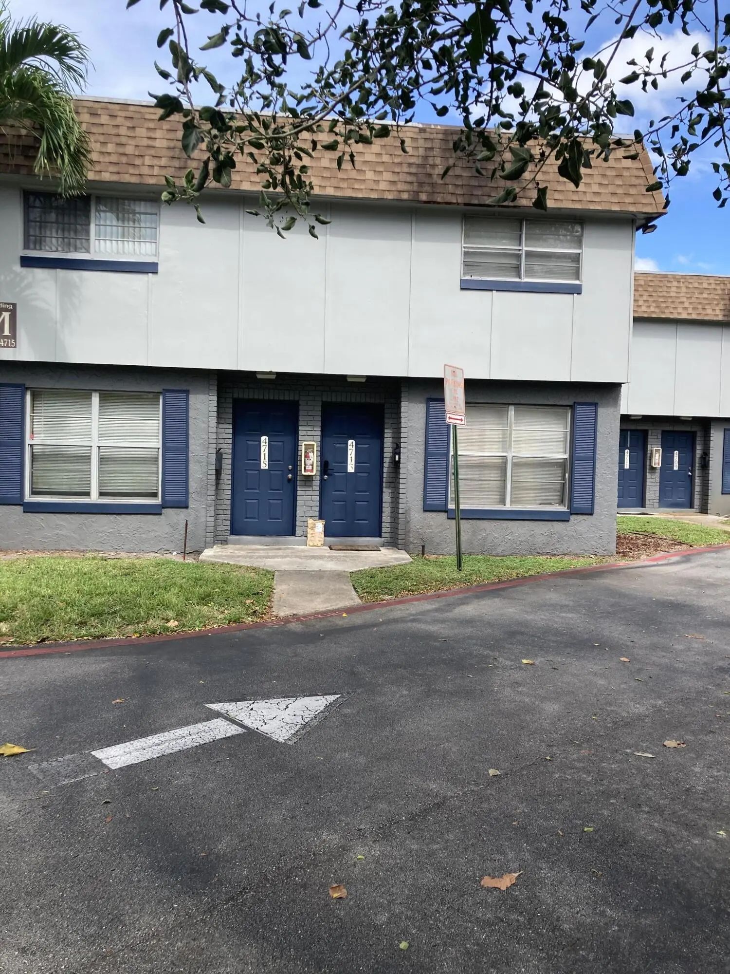 4715 Nw 9th Drive #4715, Plantation