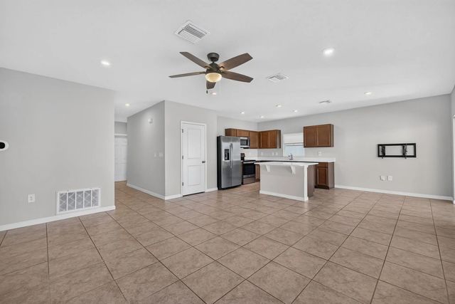 5 of 37 - 501 Cherimoya Street, Fort Pierce, FL