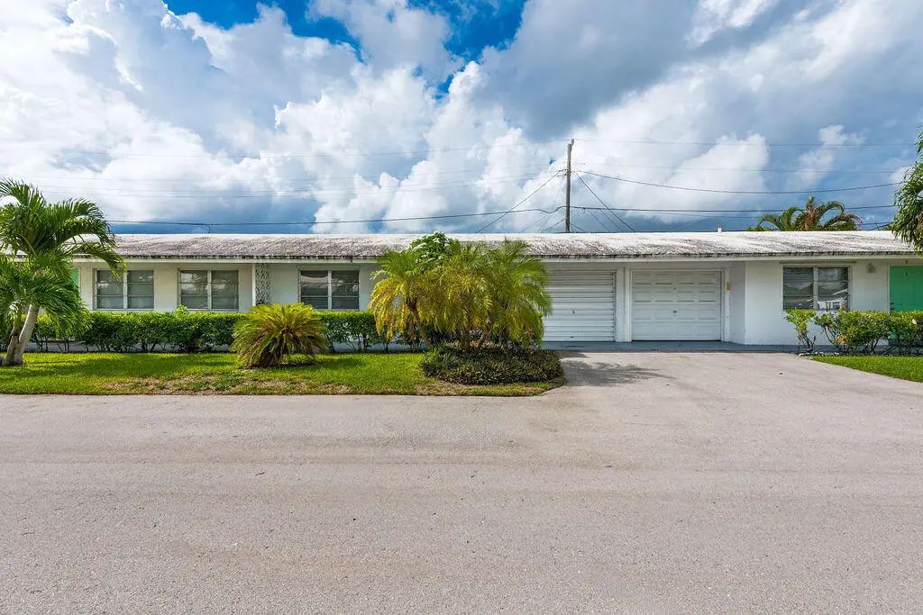 722 Ridge Road #2, Lantana