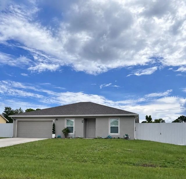 2373 Sw Barber Lane, Port St. Lucie