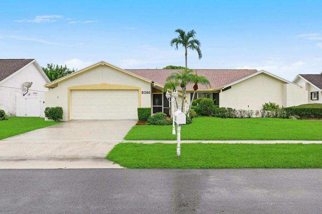 5088 Chelan Way, Lake Worth