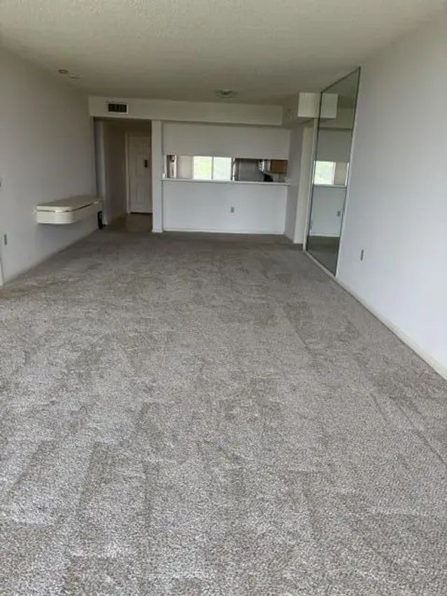 4 of 17 - 2601 Village Boulevard #apt 406, West Palm Beach, FL