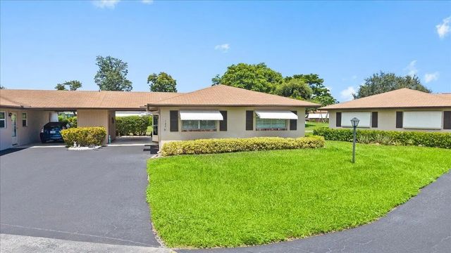 2 of 36 - 122 Mockingbird Lane, Delray Beach, FL