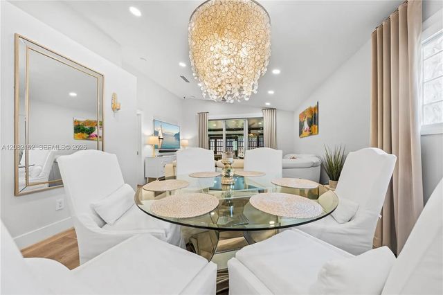 5 of 31 - 1077 Nw 170th Avenue, Pembroke Pines, FL