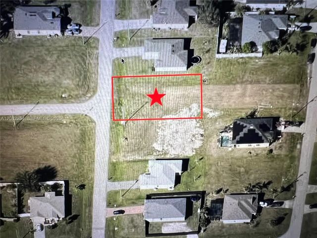 1135 Nw 12th Place, Cape Coral