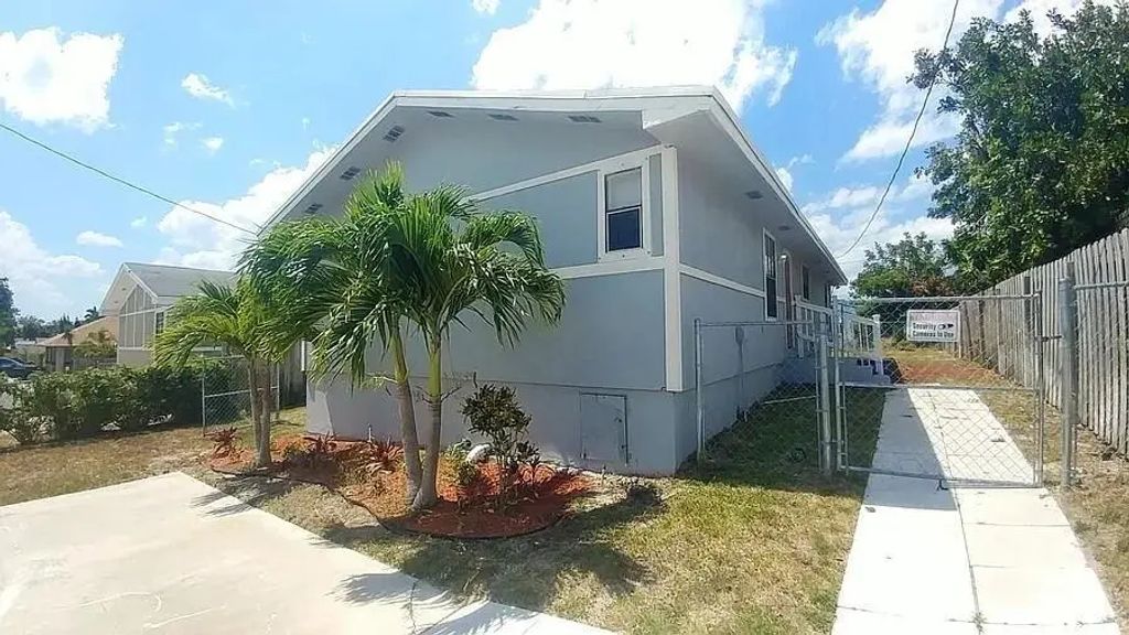 1488 W 31st Street, Riviera Beach