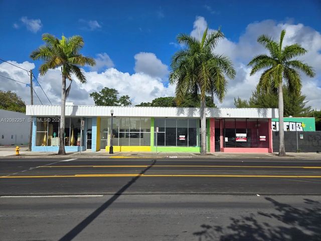 8320 Biscayne Boulevard #a, Miami